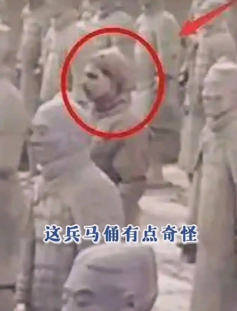 秦始皇兵马俑群出现活人