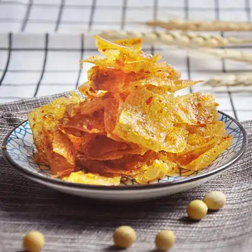 麻辣零食辣条儿时8090后香辣味怀旧零食湖南特产豆腐皮油辣子辣条