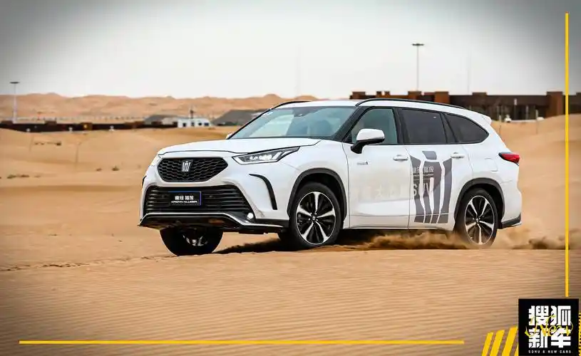 家用suv也能在大漠撒欢儿一汽丰田皇冠陆放阿拉善试驾