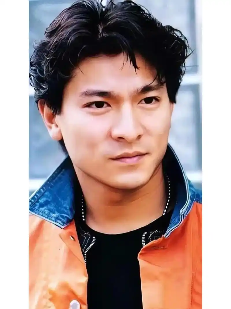 刘德华(andy lau),1961年9月27日出生于中国香港,籍贯广东江门,中国