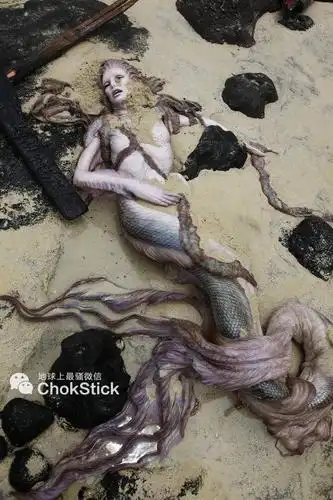 夏威夷海滩上发现的美人鱼究竟是怎么回事?