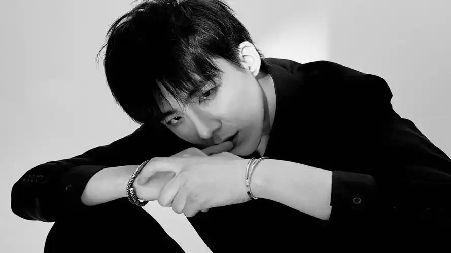 明星 摩登兄弟 刘宇宁 明星风尚壁纸【1】