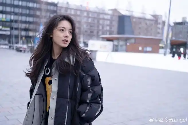 赵今麦纯白冰淇淋妆