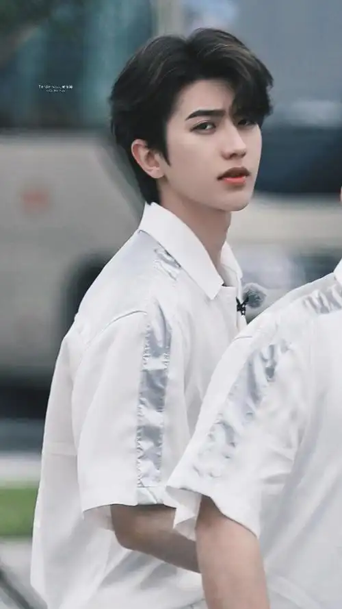 15 奔跑吧录制蔡徐坤 饭拍高清