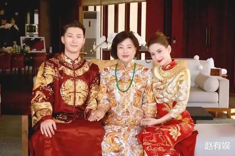 陪嫁12亿新娘身份曝光,比肩刘亦菲不容小觑,连何超莲都比不上_婚礼