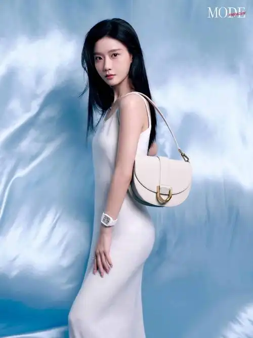 【#modemagazine#】modemagazine超话x@陈意涵estelle.