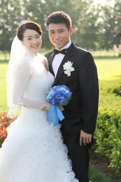 玫瑰炒肉丝李乃文婚照晒幸福图