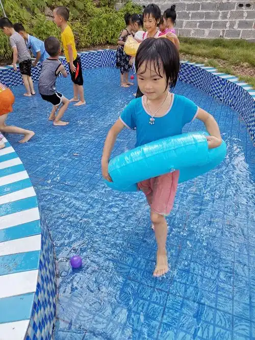 "乐玩水,享清凉"-2020年幸福星幼儿园夏季玩水主题活动