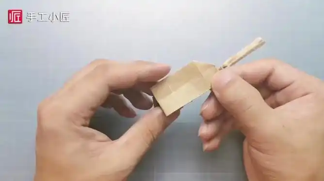 吃鸡手工折纸教你用一张纸折一把awm狙击枪手工创新大赛