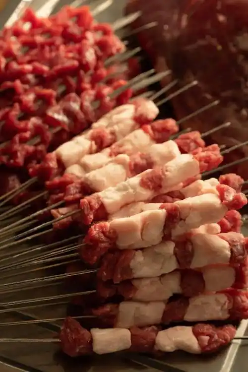 谁说东北烤串都是大的?