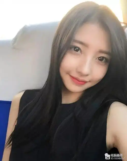 豆得儿本名叫李惠玥.