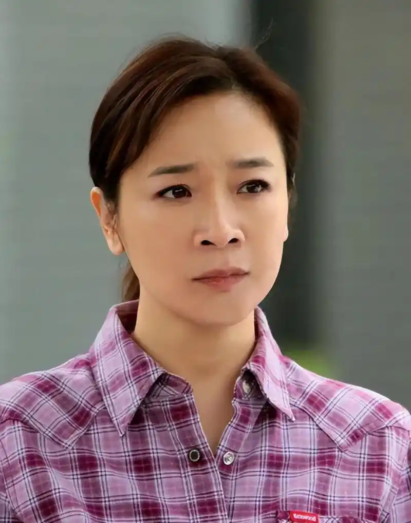 国家一级演员陈小艺的生活故事