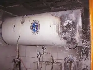 热水器突发爆炸炸倒工厂的一面墙?这里4条忠告你可别忽视