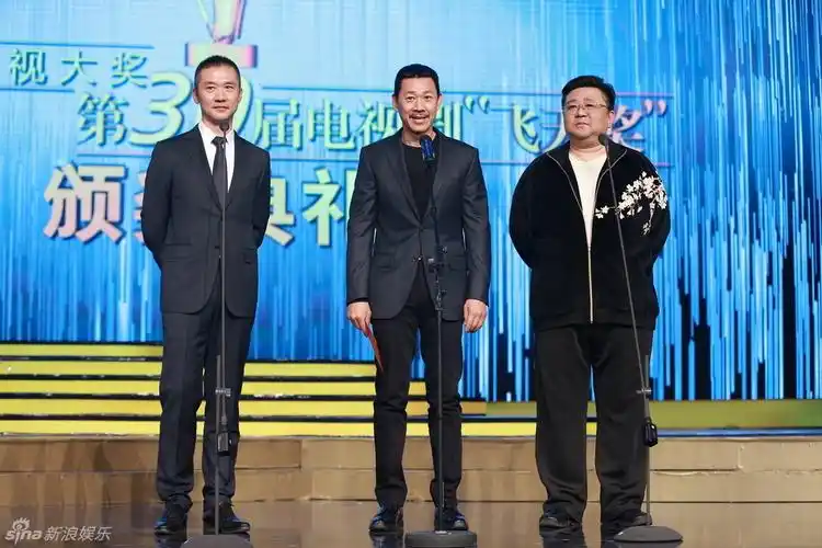 组图:飞天奖众星闪耀 陈宝国梅婷分获帝后_高清图集_新浪网