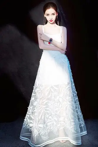 女神范baby杨颖明星同款气质晚礼服吊带白色羽毛刺绣仙女修身长裙