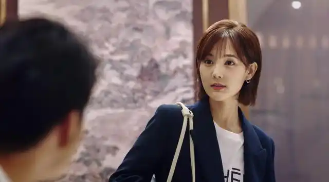 我的时代:艾情的这个小举动,说明她和吴白的爱情再也没有阻碍了