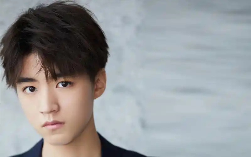 大陆明星,帅哥,tfboys,王俊凯,小鲜肉,帅哥明星,壁纸,1920x1200