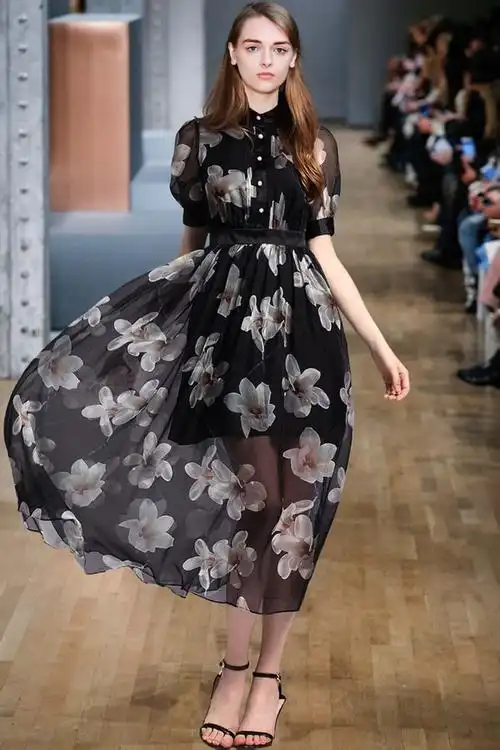 革菲2015夏季新款欧美大牌女装走秀进口天丝喷绘印花中袖长裙连衣裙