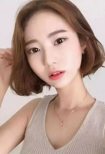 秒间萌化人心的小女生短头发赏析_发型师姐