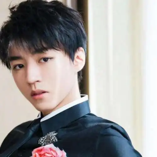 王俊凯头像帅气冷酷高清版最新tfboys王俊凯头像大全