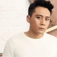 刘烨头像高清_微信头像图片大全