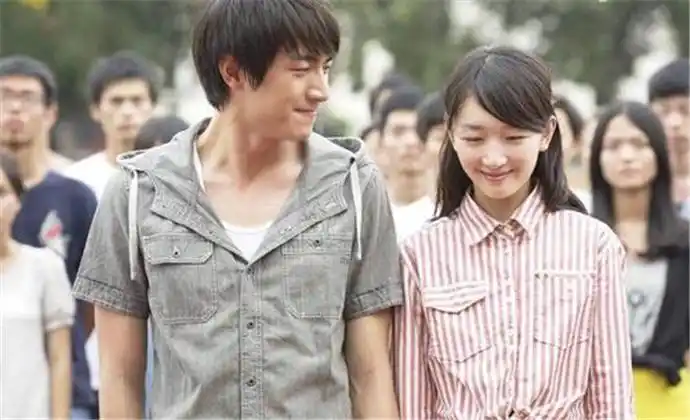 易烊千玺周冬雨恋情是真的吗 圈内人士爆料说了什么