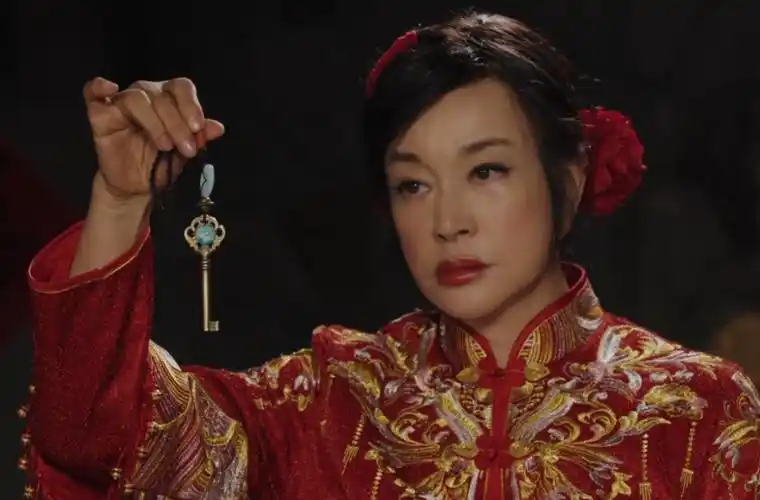 人类已经无法阻止刘晓庆"扮嫩"了!