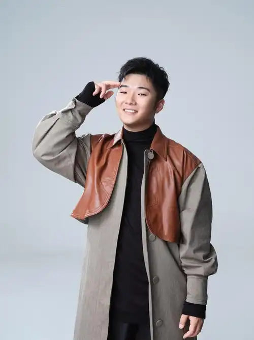 白小白只是我还爱你首发自爆已经写不出太美的爱情