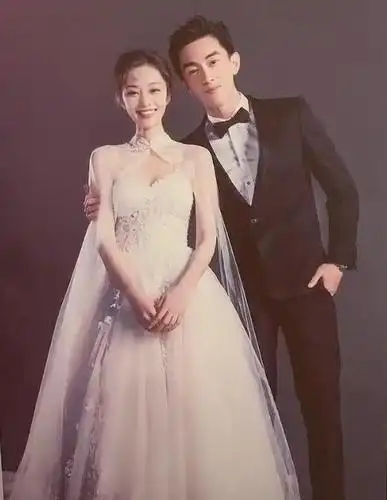 林更新结婚现场曝光女方的颜值很高原来是熟悉的她