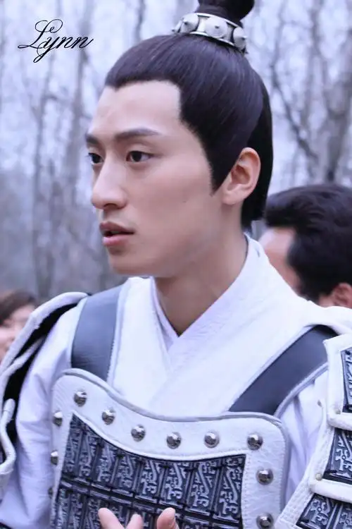 乔任梁倾世皇妃演谁_乔任梁腊像_乔任梁倾世皇妃剧照