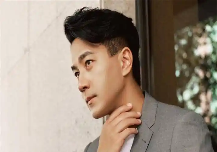 还记得当杨幂和刘恺威宣布恋情和结婚的消息时,很多的网友都对此感到