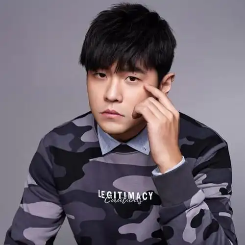 周杰伦头像图片