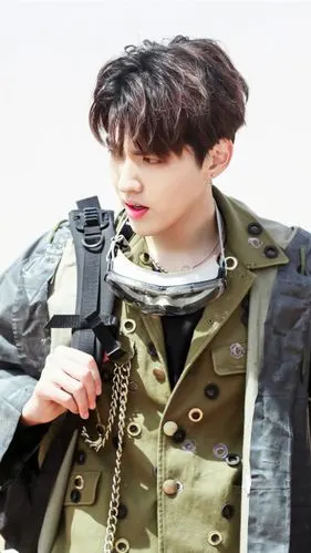 收集   点赞  评论  吴亦凡 高清壁纸 0 17 七音_  发布到  凡凡