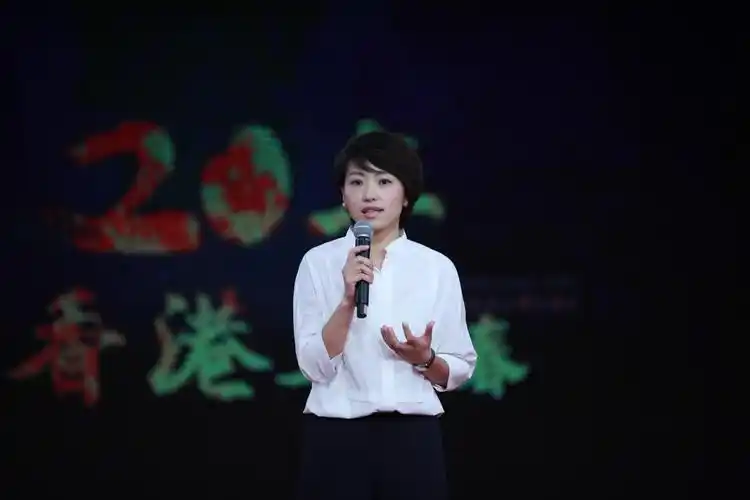 人民日报新媒体直播访谈节目《大咖有话》主持人