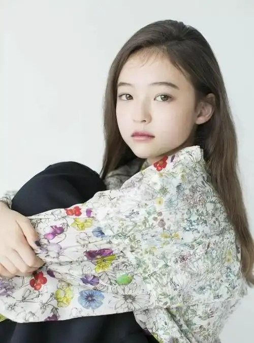 德韩混血萝莉ella gross,这是什么神仙芭比颜值啊