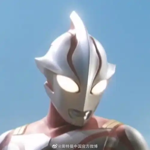 梦比优斯奥特曼