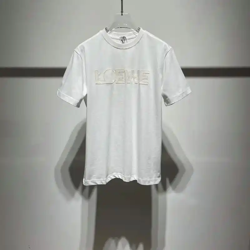 罗意威宝藏短袖夏季首选美到爆炸.罗意威 lowe 七タ情人节 - 抖音