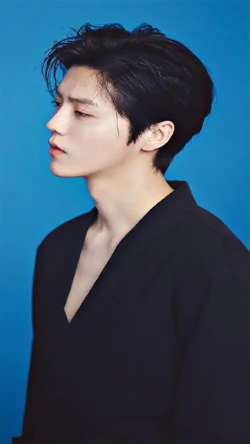 鹿晗时尚帅气高清手机壁纸