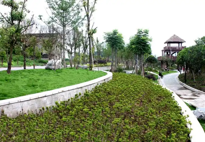 四川营山县南北两河治理朗池湿地公园景观设计_武汉华天园林集团有限