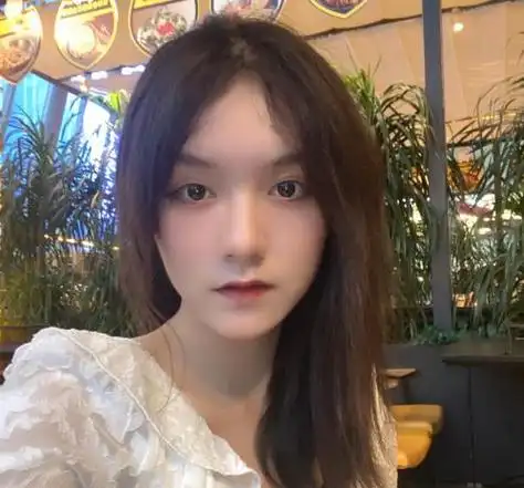 贺美琦17岁自拍照:星星掉进海里 而你掉进我心里_高清图集_新浪网