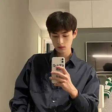 15岁男帅气照片真实照片