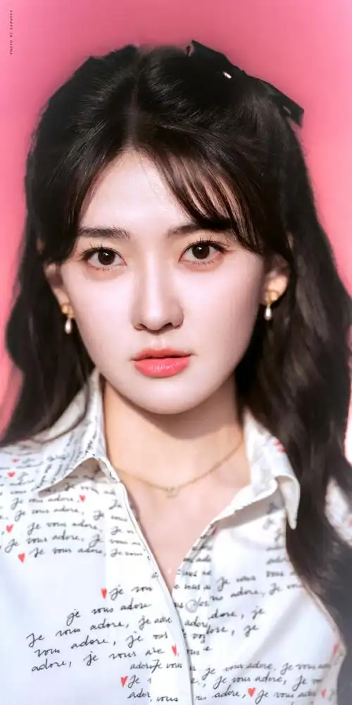 梁洁##梁洁白色橄榄树