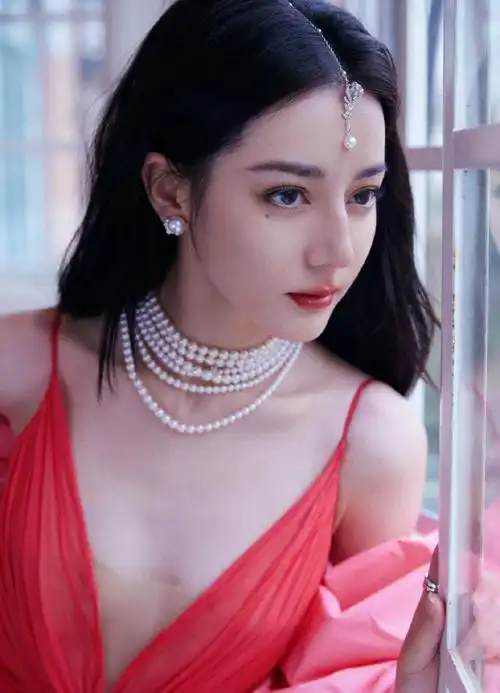 迪丽热巴wink