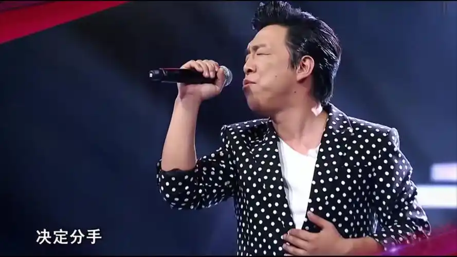 黄渤也参加《中国好声音》了,一首《爱与愁》人四位老师转身