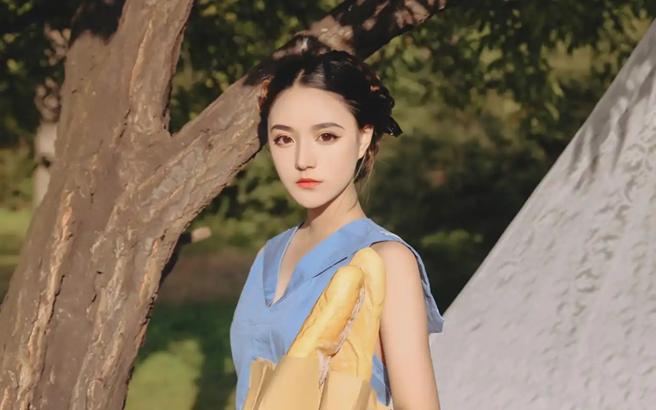 户外小清新美女高清电脑桌面壁纸高清大图预览1920x1200_美女壁纸下载