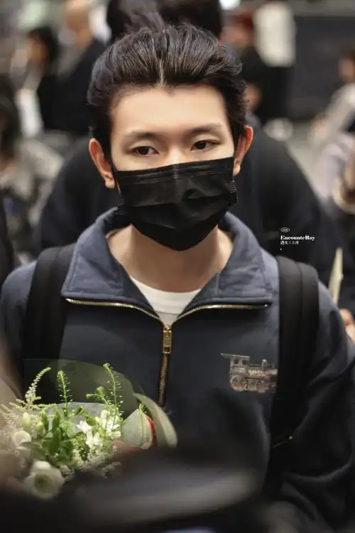 bally全球品牌代言人王源##王源大背头小揪揪