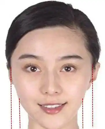 而典型下颌窄的范冰冰,下颌角拐点与颧弓宽度的落差远远大于赵丽颖.