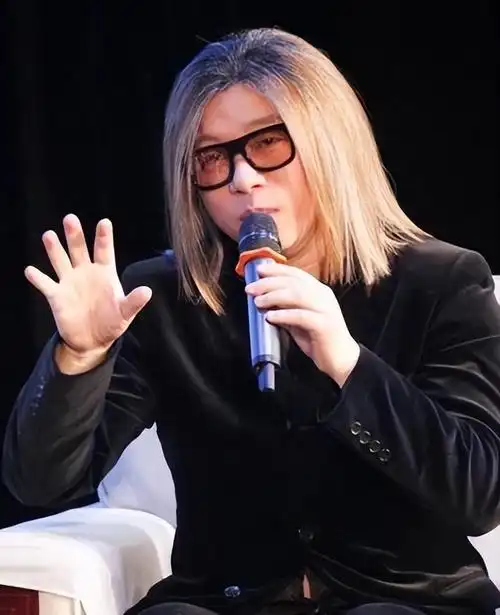 音乐才子郭峰,60岁仍未婚无子女,还没成家就老了