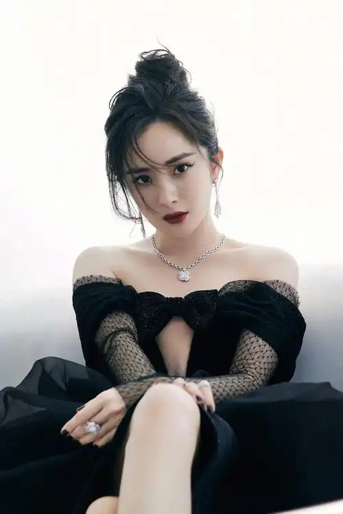 杨幂腾讯视频拾光盛典