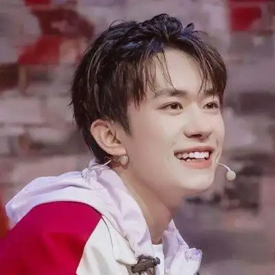 易烊千玺可爱可爱帅气头像